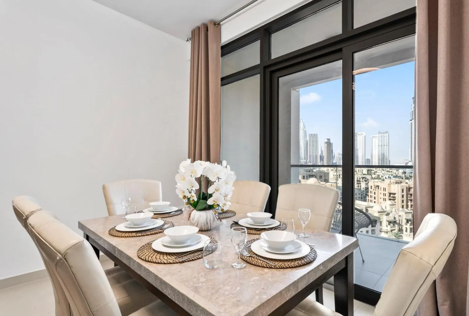 Skyline Charm 2Br Plus 1Gr W Burj Khalifa & Fountain Views In Downtown-03 Dubai United Arab Emirates