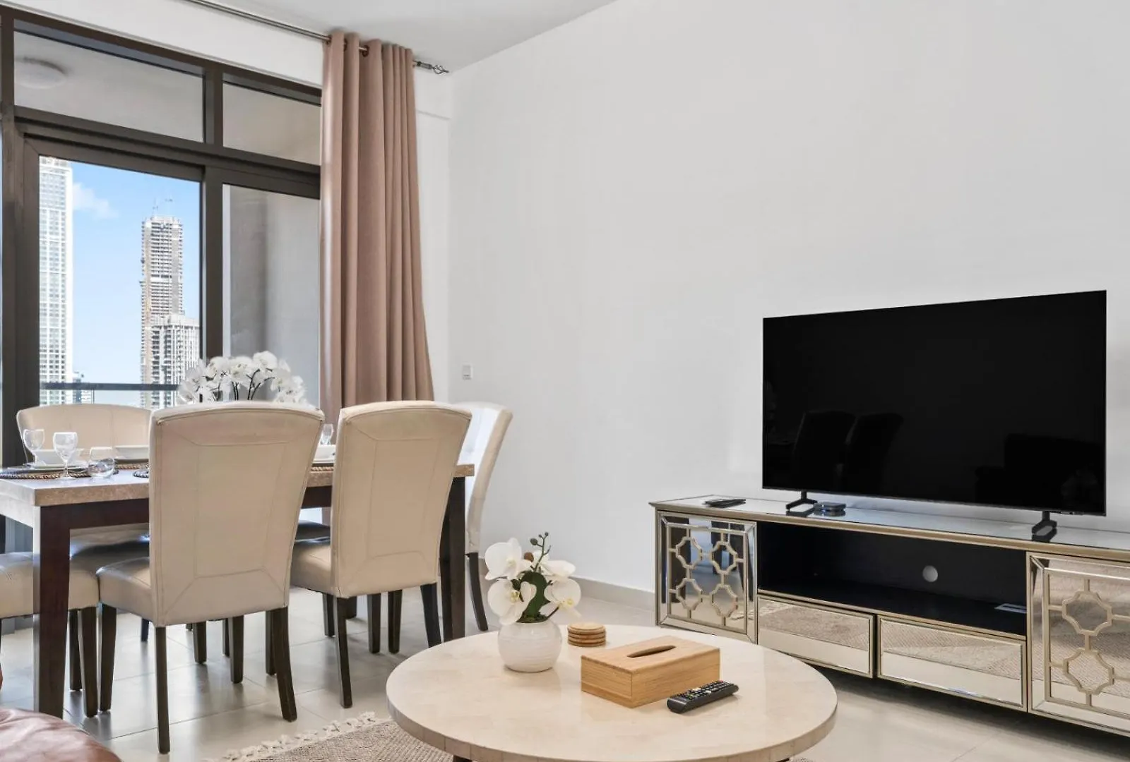 Skyline Charm 2Br Plus 1Gr W Burj Khalifa & Fountain Views In Downtown-03 Dubai United Arab Emirates